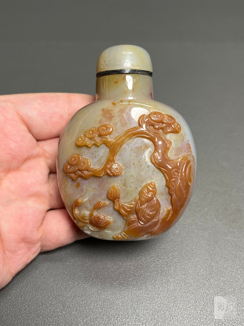 清中期  玛瑙鼻烟壶（一组两件） - 图4